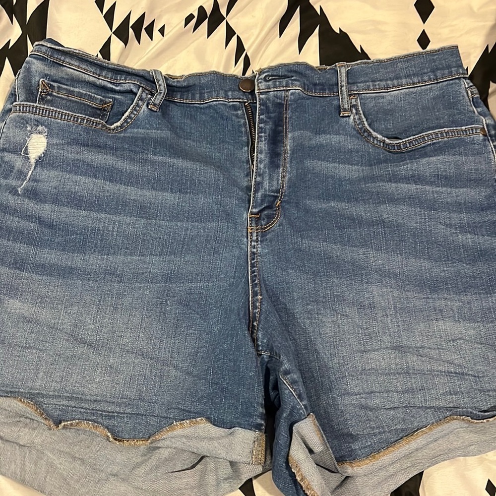 ana jean shorts